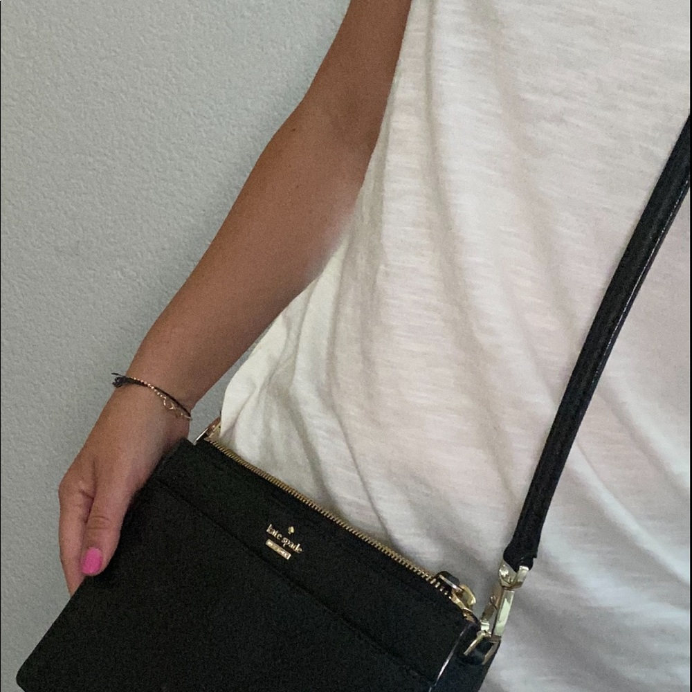 Kate Spade Crossbody - Picture 2 of 4
